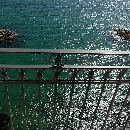 Baja Delle Sirene *