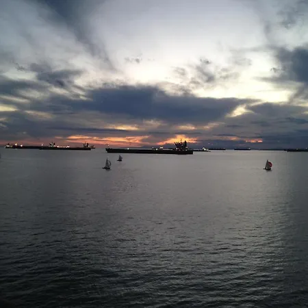 Baja Delle Sirene Oda ve Kahvaltı Taranto