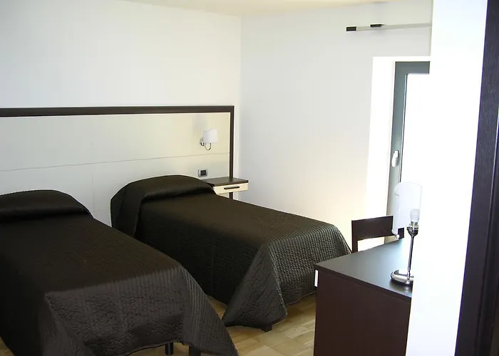 Baja Delle Sirene Bed & Breakfast *